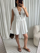 Load image into Gallery viewer, Short Bow Dress

