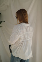 Afbeelding in Gallery-weergave laden, Juul Blouse - Verschillende Kleuren
