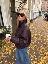 Afbeelding in Gallery-weergave laden, Vieve Jas Bordeaux
