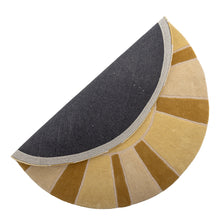 Afbeelding in Gallery-weergave laden, Sun Vloerkleed
