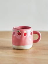 Load image into Gallery viewer, Millie Cup Strawberry
