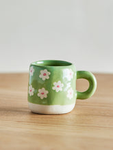 Load image into Gallery viewer, Millie Cup Flower Green
