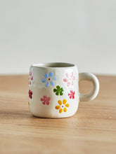 Afbeelding in Gallery-weergave laden, Millie Cup Flower

