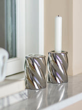 Afbeelding in Gallery-weergave laden, Silvia Zilveren Kandelaar
