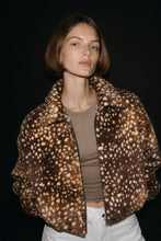 Afbeelding in Gallery-weergave laden, Jollie Fur Bomber Jacket
