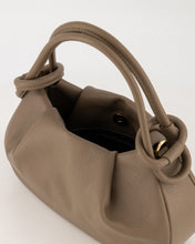 Afbeelding in Gallery-weergave laden, Lucca Classic Tas - Verschillende Kleuren
