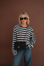 Afbeelding in Gallery-weergave laden, Mimi Strepen Shirt Groen
