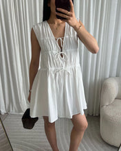 Load image into Gallery viewer, Short Bow Dress
