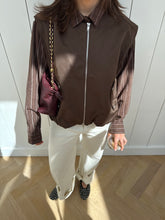 Afbeelding in Gallery-weergave laden, Josy Gilet Bruin
