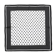 Load image into Gallery viewer, Zijdezachte sjaaltje vierkant - Verschillende Kleuren
