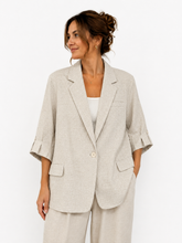 Afbeelding in Gallery-weergave laden, Selma Blazer - Verschillende Kleuren
