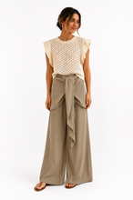 Afbeelding in Gallery-weergave laden, Loma Crochet Top - Verschillende Kleuren
