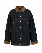 Load image into Gallery viewer, Solly Denim  Jacket
