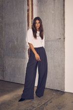 Load image into Gallery viewer, Michelle Pin String Tie Tall Broek
