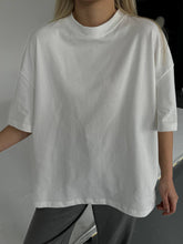 Load image into Gallery viewer, Oversized Basic Shirt - Different Colors

