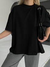 Load image into Gallery viewer, Oversized Basic Shirt - Different Colors
