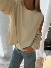 Afbeelding in Gallery-weergave laden, Fynn Trui Beige

