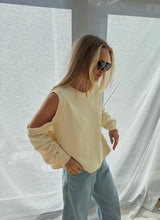 Afbeelding in Gallery-weergave laden, Fynn Trui Beige
