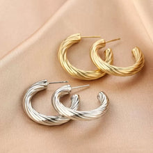 Load image into Gallery viewer, earring hoop with twisted pattern, Gold or Silver
