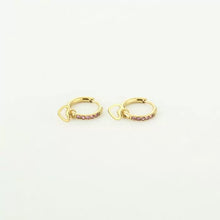Load image into Gallery viewer, Zirconia earrings with heart Gold
