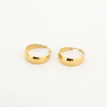 Afbeelding in Gallery-weergave laden, Flat Hoops - Verschillende Kleuren
