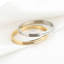 Afbeelding in Gallery-weergave laden, Basic Bangle- Verschillende Kleuren
