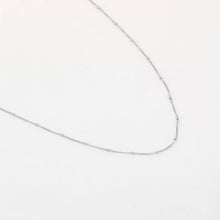 Afbeelding in Gallery-weergave laden, Lange Ketting Bolletjes 70cm - Verschillende Kleuren
