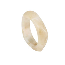 Load image into Gallery viewer, Acrylic Bangle - Verschillende kleuren
