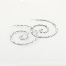 Afbeelding in Gallery-weergave laden, Hoop Oorbellen Circles - Verschillende Kleuren
