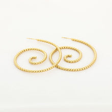 Afbeelding in Gallery-weergave laden, Hoop Oorbellen Circles - Verschillende Kleuren
