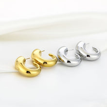 Afbeelding in Gallery-weergave laden, Chique Halve Hoops - Verschillende Kleuren
