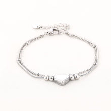 Load image into Gallery viewer, Dubbele Armband met Hartje - Verschillende Kleuren
