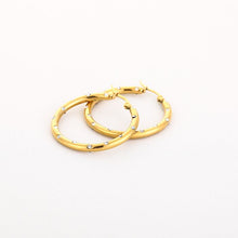 Load image into Gallery viewer, 40MM Hoops met Strass Zirkonia - Verschillende Kleuren
