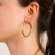 Load image into Gallery viewer, 50MM Hoops met Strass Zirkonia - Verschillende Kleuren
