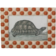 Load image into Gallery viewer, Fotolijst Checker Polyresin Terra 10x15cm
