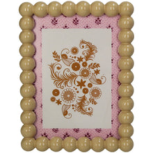 Load image into Gallery viewer, Fotolijst Kralen Polyresin Beige 13x18cm
