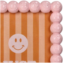 Load image into Gallery viewer, Fotolijst Smiley Polyresin Roze 13x18cm
