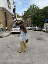 Load image into Gallery viewer, Lolo Balloon Jeans
