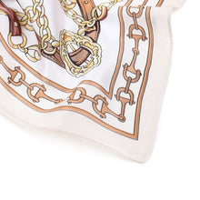 Afbeelding in Gallery-weergave laden, Zijdezachte sjaaltje vierkant - Verschillende Kleuren
