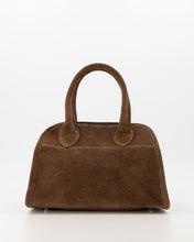 Afbeelding in Gallery-weergave laden, Baby Merlot Suede
