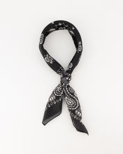 Afbeelding in Gallery-weergave laden, Astrid Sjaal - Verschillende Kleuren
