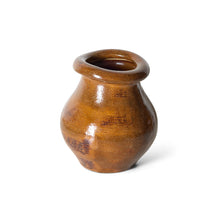 Load image into Gallery viewer, Robust Medium Vaas , Burnt Umber

