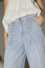 Afbeelding in Gallery-weergave laden, Cindy Eyelet Wide LL Jeans

