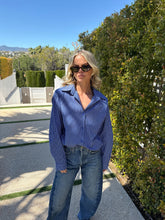 Load image into Gallery viewer, Jolia blouse Donker Blauw
