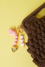 Afbeelding in Gallery-weergave laden, Tasbedeltjes in hartvorm - Verschillende Kleuren
