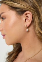 Load image into Gallery viewer, Oorringen met Hangende Kralen - Verschillende Kleuren

