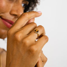 Afbeelding in Gallery-weergave laden, Natuursteen  Ring - Verschillende Kleuren
