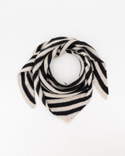 Afbeelding in Gallery-weergave laden, Kaia Sjaal - Verschillende kleuren
