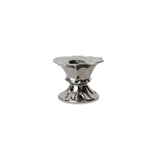 Afbeelding in Gallery-weergave laden, New Classics : Egg Cups Set of 4
