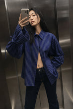 Afbeelding in Gallery-weergave laden, Emy Striped Blouse  Bordeaux
